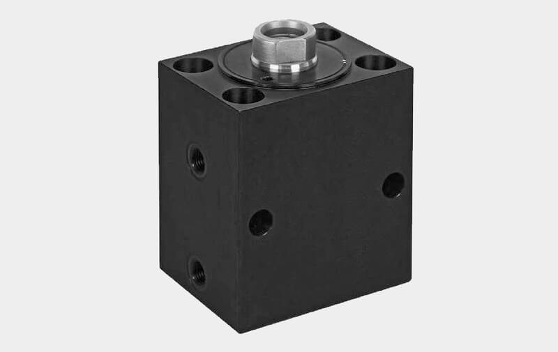 Cilindro a basetta versione S, pressione massima 500 bar