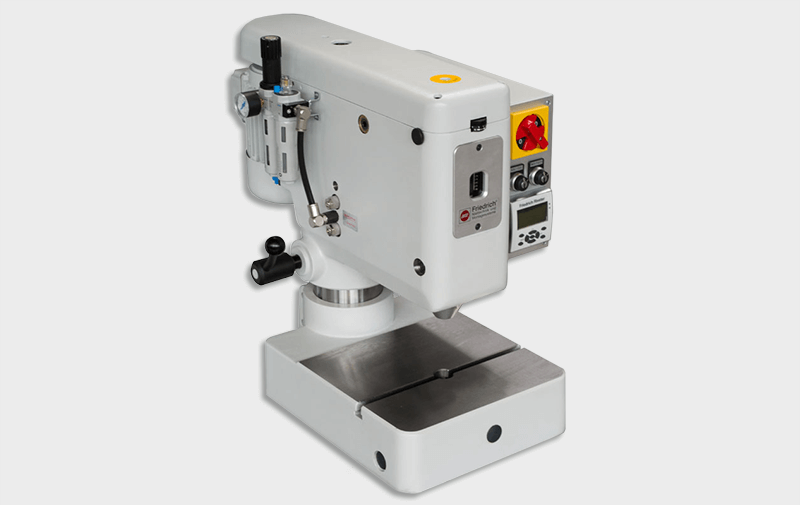 Macchina ribaditrice con colonna circolare N100 FMW Friedrich