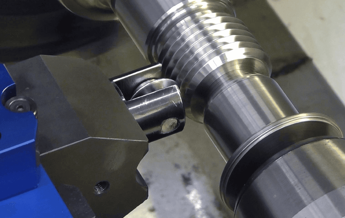 Rullatura profonda di viti e filettature