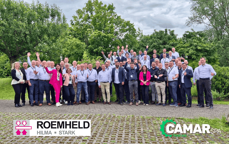 Foto di gruppo dell'International Sales Meeting 2025 a Francoforte